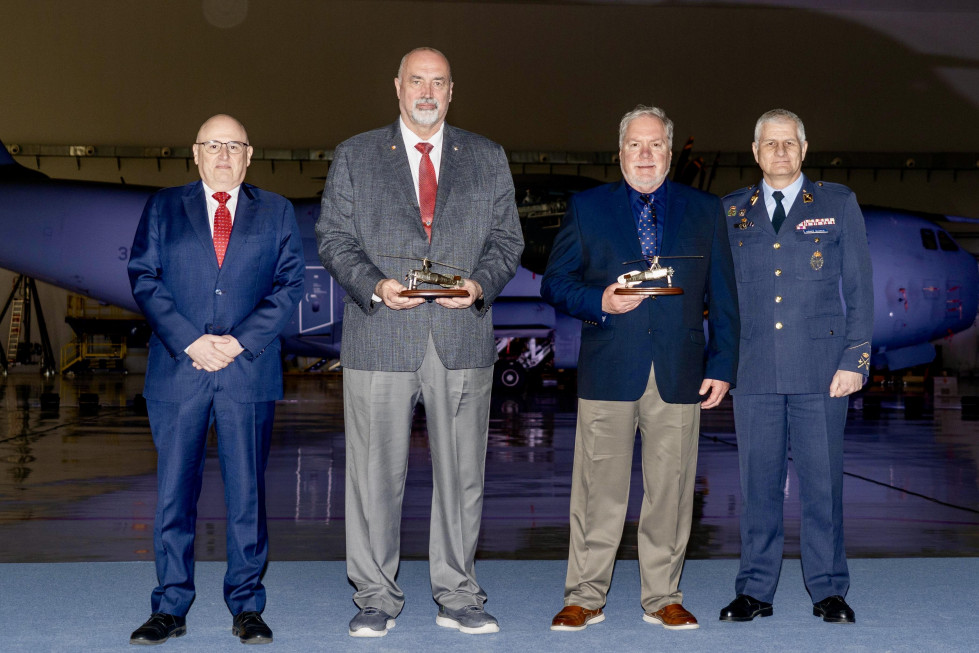 Premios sostenimiento americanos